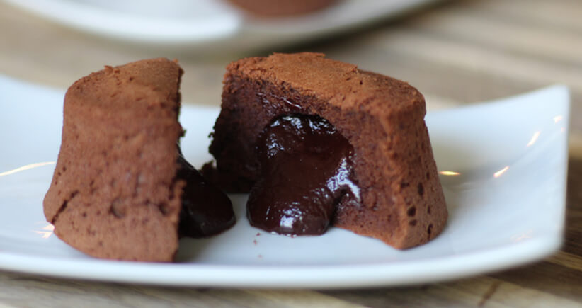 Recette mousse au chocolat à cuire coeur coulant (sans gluten)