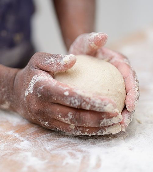 Cours de boulangerie autour du levain à Paris