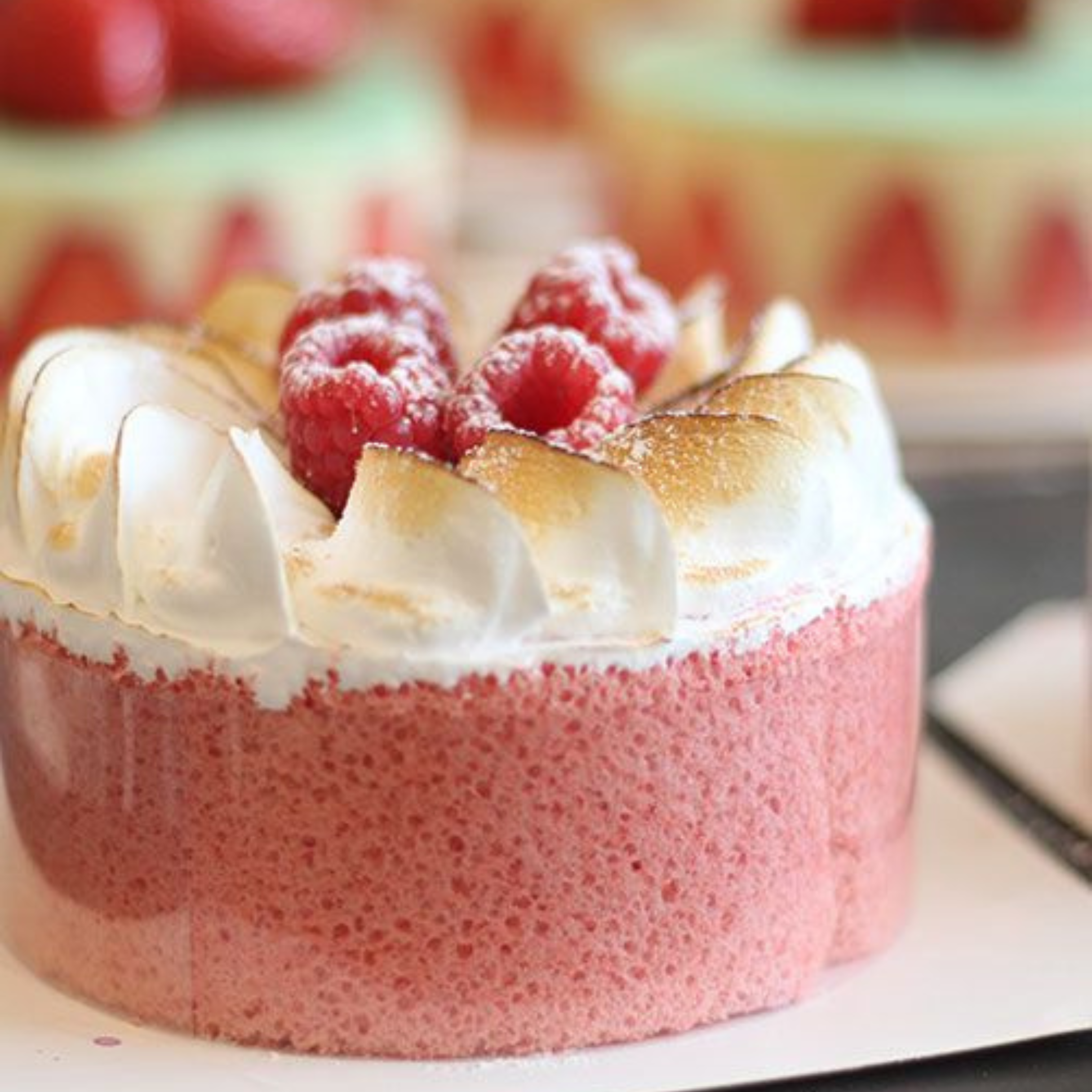 Cours de pâtisserie autour de la Charlotte aux fraises - Paris